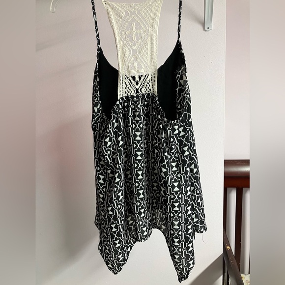 Takara Women’s Camisole/Halter, Size M, Black/White/Orange, Aztec, Handkerchief - Picture 2 of 4